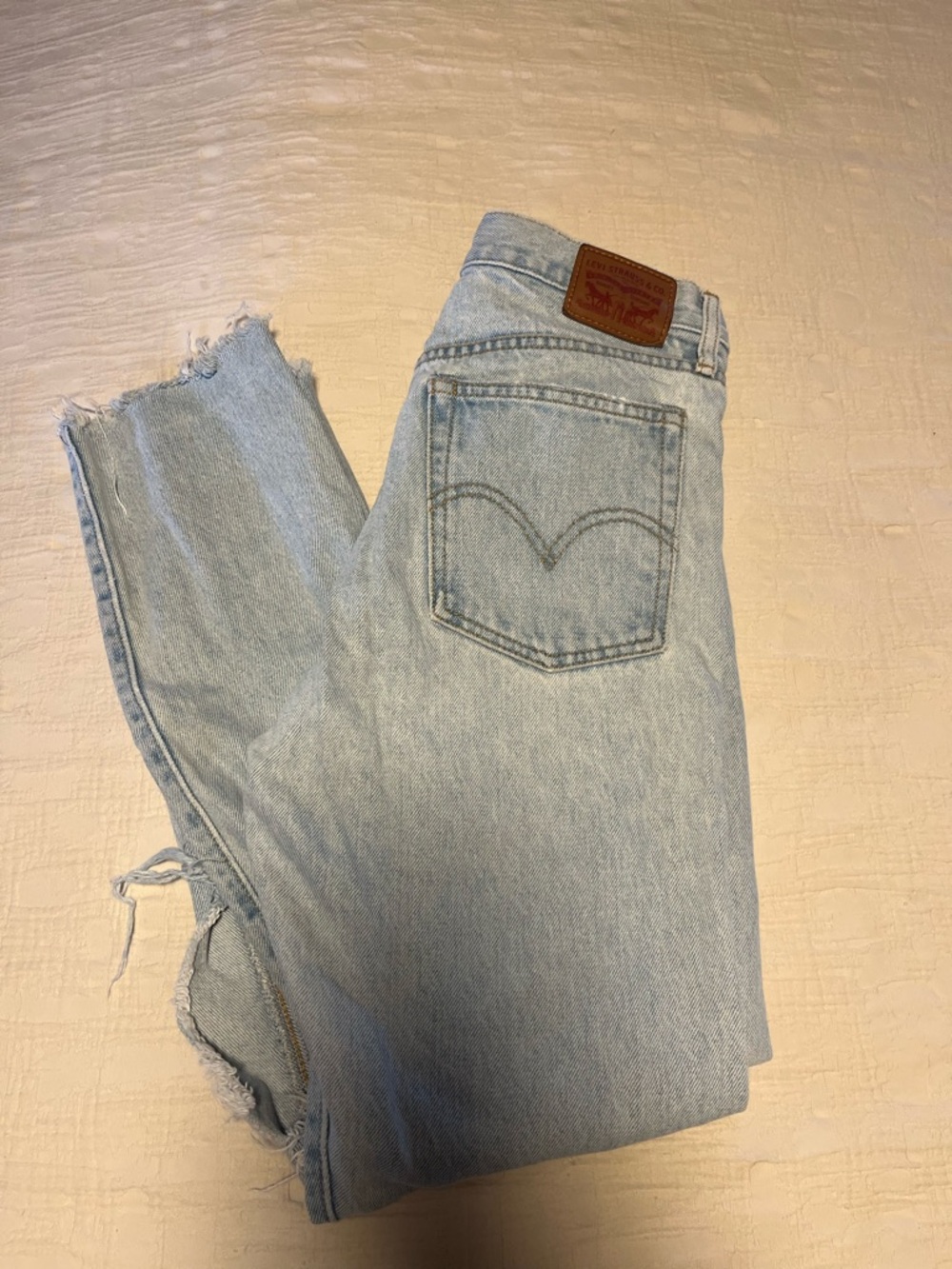 Levi's Pale Blue High-Rise Women's Jeans